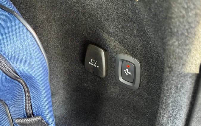 Volvo V60 cena 149800 przebieg: 17000, rok produkcji 2022 z Warszawa małe 562